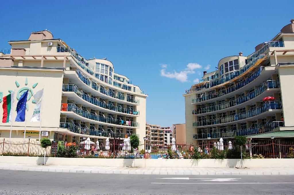 Julia Family - Menada Apartments Sunny Beach Exterior photo